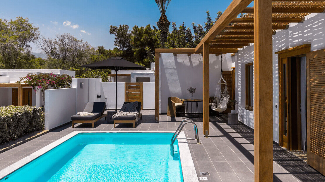 Minos Beach Art Hotel